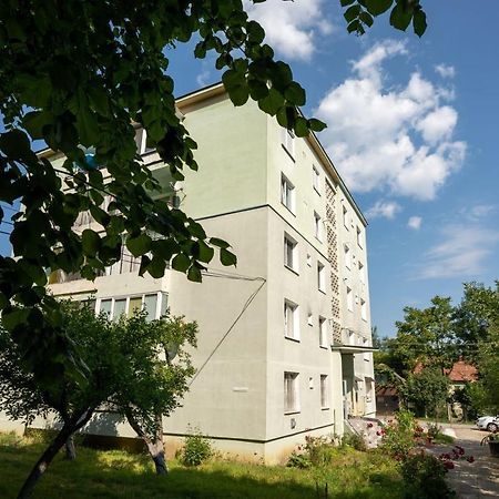 Nya Apartment 시기쇼아라 외부 사진